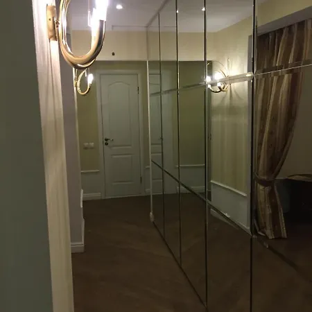Cozy Three Bedroom Апартаменты