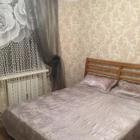 Cozy Three Bedroom *