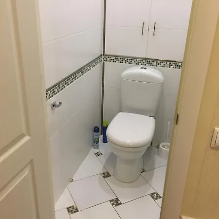 Cozy Three Bedroom *